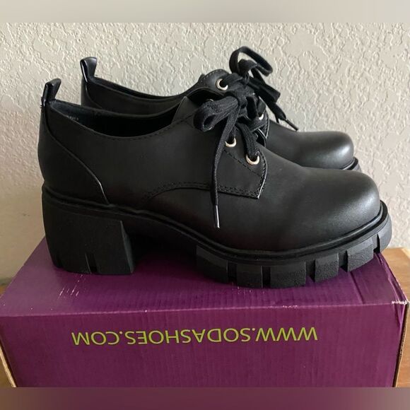 Faux Leather Platform Black Oxford Lace Lug Sole Chunky Block Heel Booties 7.5 - Picture 3 of 6